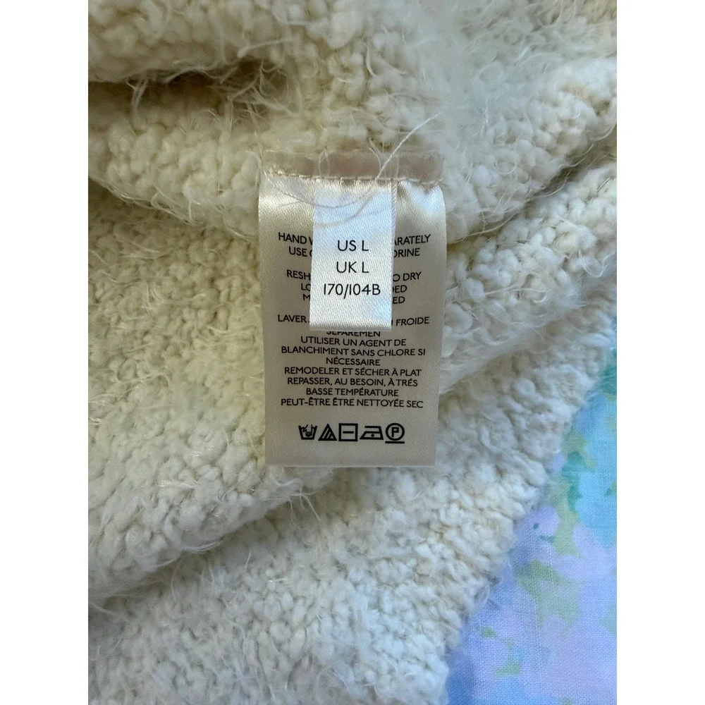Free People | Icing‎ Fuzzy Knit Pullover Sweater Large Ivory V-Neck Oversized
